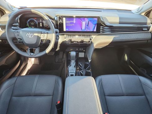 Certified 2025 Toyota Camry XLE image 14