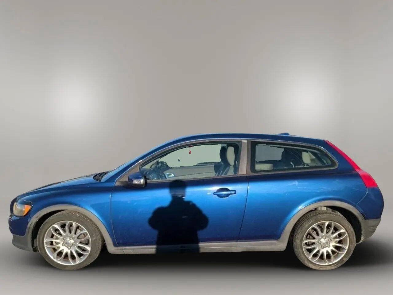 Used 2008 Volvo C30 T5 Version 1.0 FWD image 4