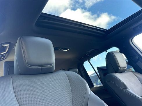 New 2025 Lexus LX 600 4WD w/ Luxury Package image 12