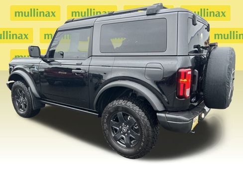 Used 2022 Ford Bronco Black Diamond image 11