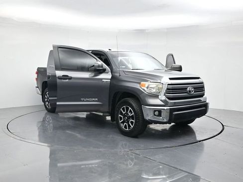 Used 2014 Toyota Tundra SR5 w/ TRD Off Road Package image 46