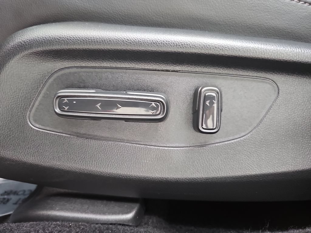 Certified 2024 Honda HR-V EX-L image 38