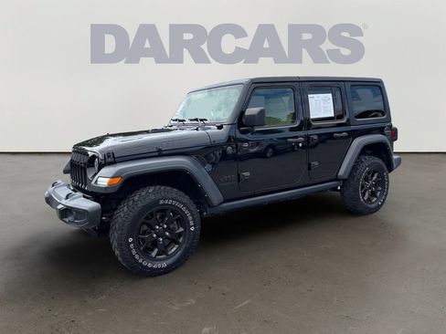 Used 2023 Jeep Wrangler Unlimited Sport AWD/4WD image 3