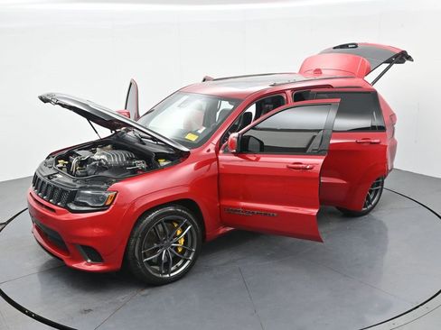 Used 2019 Jeep Grand Cherokee Trackhawk w/ Trailer Tow Group IV AWD/4WD image 34