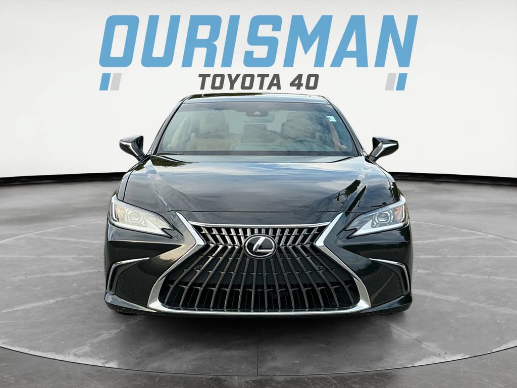 Used 2023 Lexus ES 300h w/ Premium Package FWD image 2