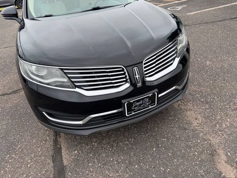 Used 2016 Lincoln MKX Reserve w/ Climate Package AWD/4WD image 13