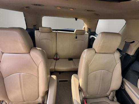 Used 2012 GMC Acadia SLT FWD image 13