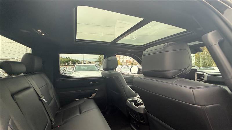 Used 2022 Toyota Tundra Platinum w/ Advanced Package AWD/4WD image 11