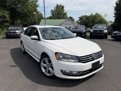 Used 2013 Volkswagen Passat TDI SEL Premium FWD image 1