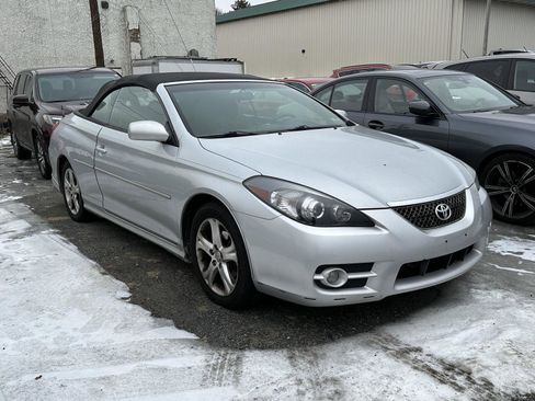 Used 2007 Toyota Solara SE Sport image 2