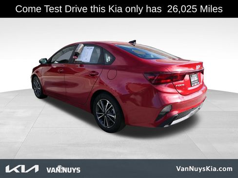 Used 2023 Kia Forte LXS image 6