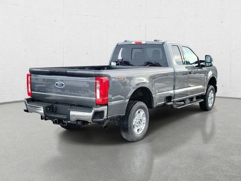 New 2026 Ford F250 XLT image 7