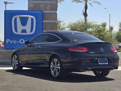 Used 2017 Mercedes-Benz C 300 Coupe image 4