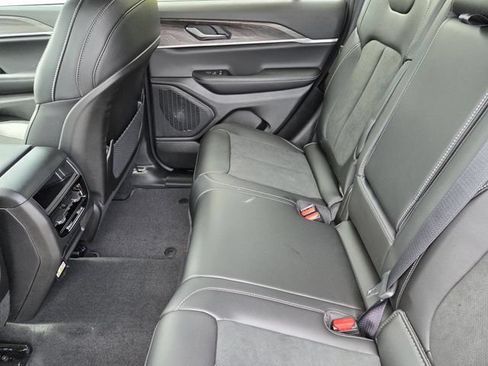 New 2026 Jeep Grand Cherokee Altitude RWD image 25