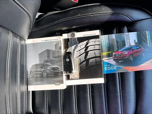 Used 2020 Ford Edge SEL FWD image 12
