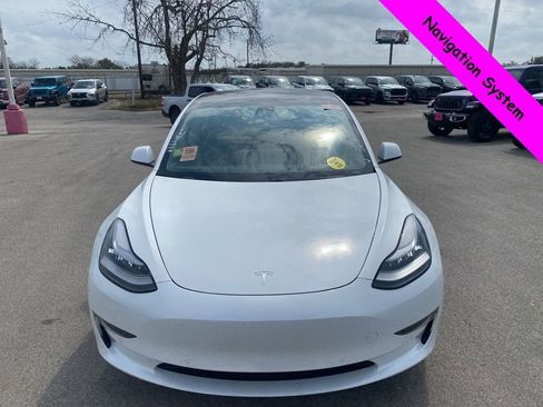 Used 2021 Tesla Model 3 Performance image 6