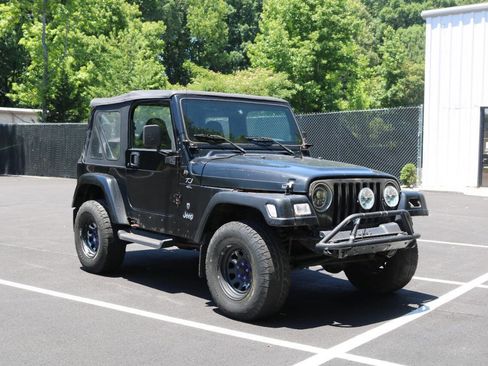 Used 2001 Jeep Wrangler Sport AWD/4WD image 2