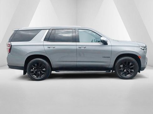 Used 2021 Chevrolet Tahoe Premier w/ Premium Package AWD/4WD image 10