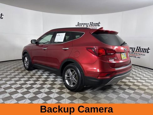 Used 2017 Hyundai Santa Fe Sport image 8