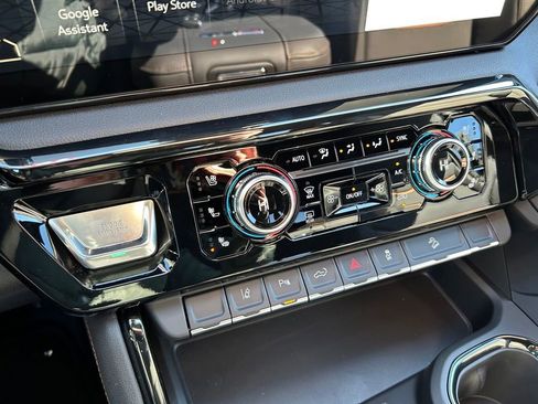 New 2026 GMC Sierra 2500 AT4 w/ AT4 Premium Plus Package image 36