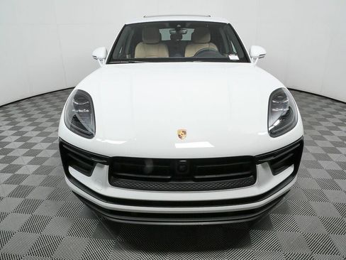 Certified 2026 Porsche Macan Turbo AWD/4WD image 35
