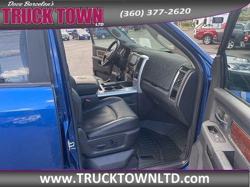 Used 2011 RAM 1500 Laramie AWD/4WD image 13