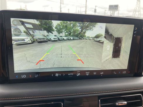 New 2025 Lincoln Aviator Black Label w/ Jet Appearance Package image 24