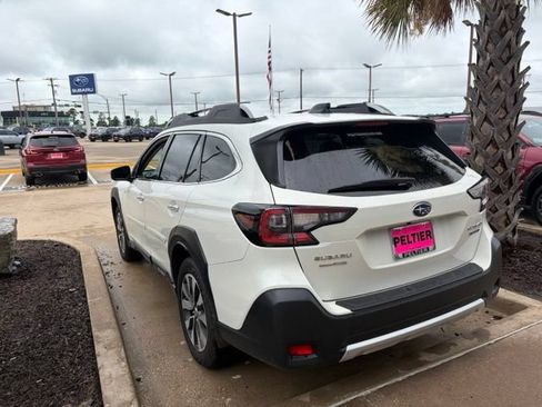 Used 2021 Subaru Outback Touring w/ Popular Package #2 AWD/4WD image 19