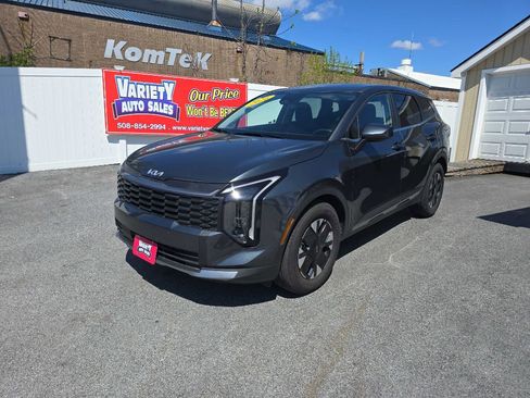 Used 2026 Kia Sportage LX FWD image 12