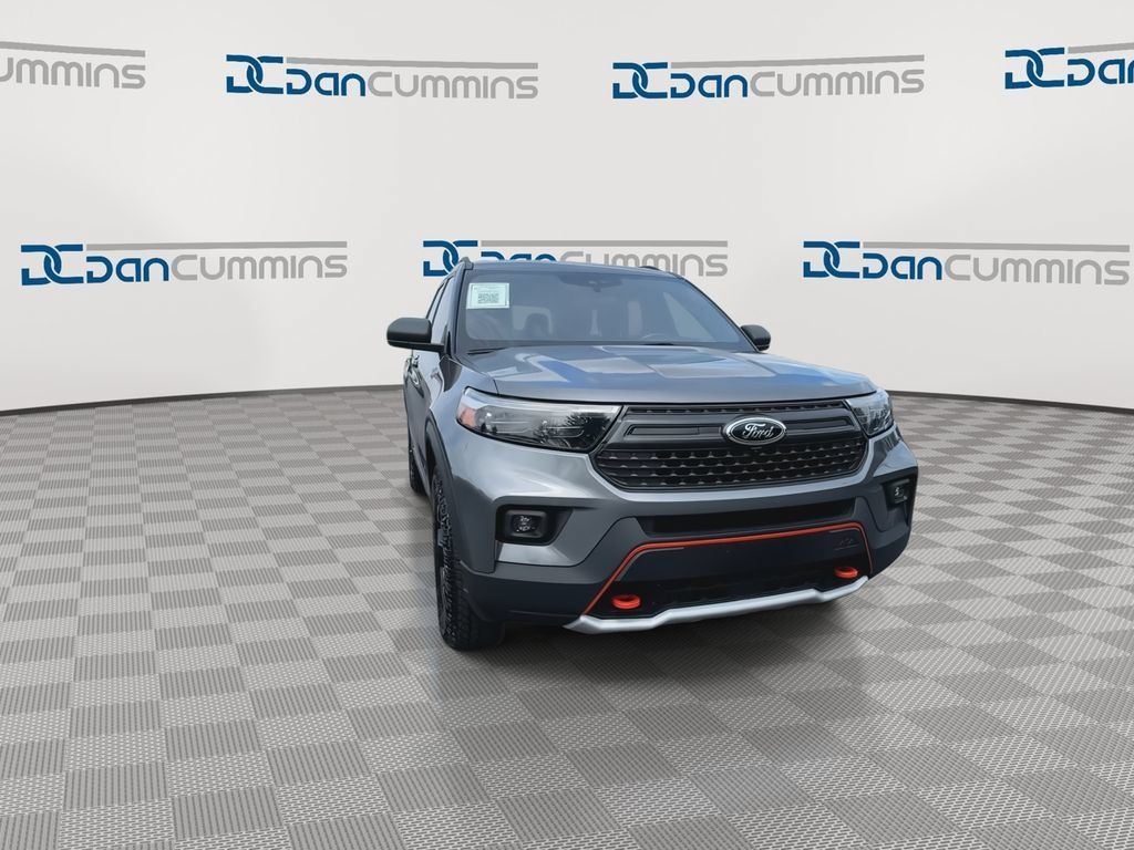 Used 2023 Ford Explorer Timberline AWD/4WD image 3