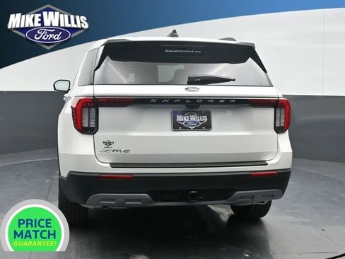 New 2026 Ford Explorer Active w/ Active Comfort Package image 6