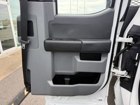 Used 2023 Ford F550 4x4 SuperCab Super Duty image 24