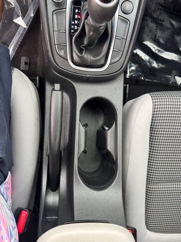 Used 2023 Hyundai Kona SE AWD/4WD image 25