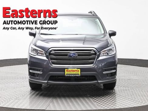 Used 2022 Subaru Ascent Premium AWD/4WD image 2