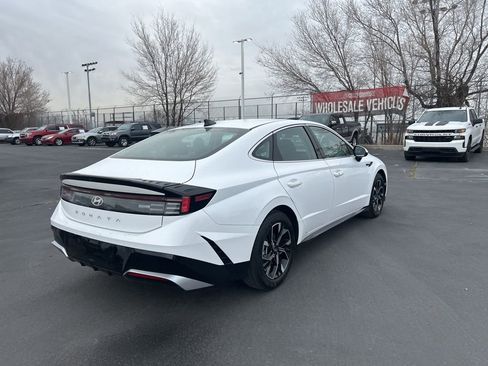 Used 2025 Hyundai Sonata SEL image 4