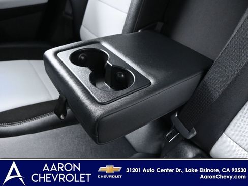 New 2025 Chevrolet Equinox EV LT w/ Convenience Package AWD/4WD image 12
