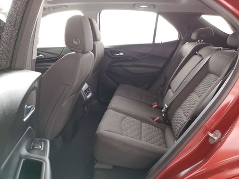 Used 2020 Chevrolet Equinox LT FWD image 17
