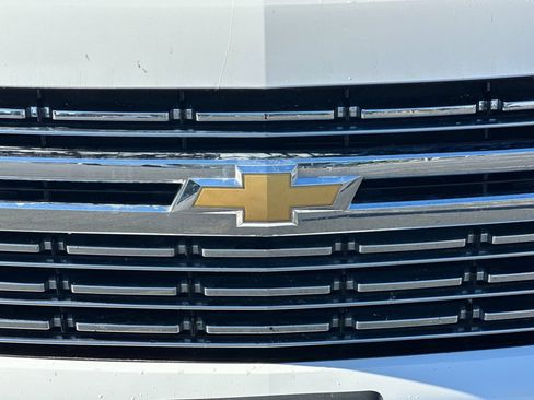 Used 2024 Chevrolet Tahoe Premier RWD image 45