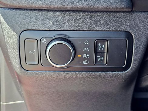 Used 2025 Ford Escape ST-Line w/ Tech Pack #1 FWD image 19