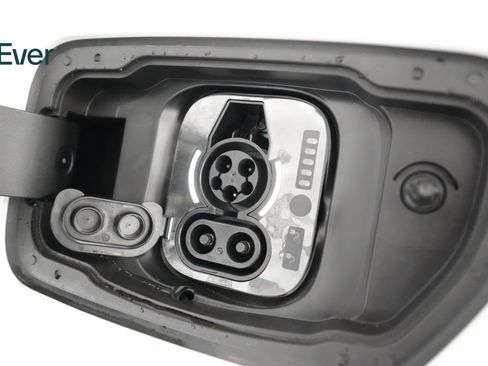 Used 2024 Jeep Wagoneer Launch Edition image 10