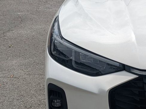 New 2025 Ford Escape SE w/ PHEV Premium Package image 22