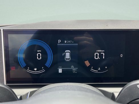 New 2026 Hyundai Tucson SEL FWD image 32