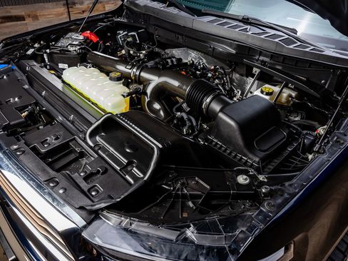 Used 2025 Ford F150 King Ranch w/ FX4 Off-Road Package image 40