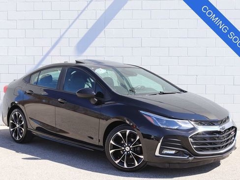 Used 2019 Chevrolet Cruze Premier w/ Sun And Sound Package image 1