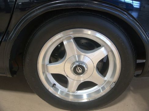 Used 1994 Chevrolet Impala SS image 37