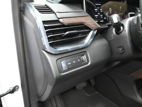 Used 2026 GMC Acadia Denali Ultimate w/ LPO, All-Weather Package AWD/4WD image 16