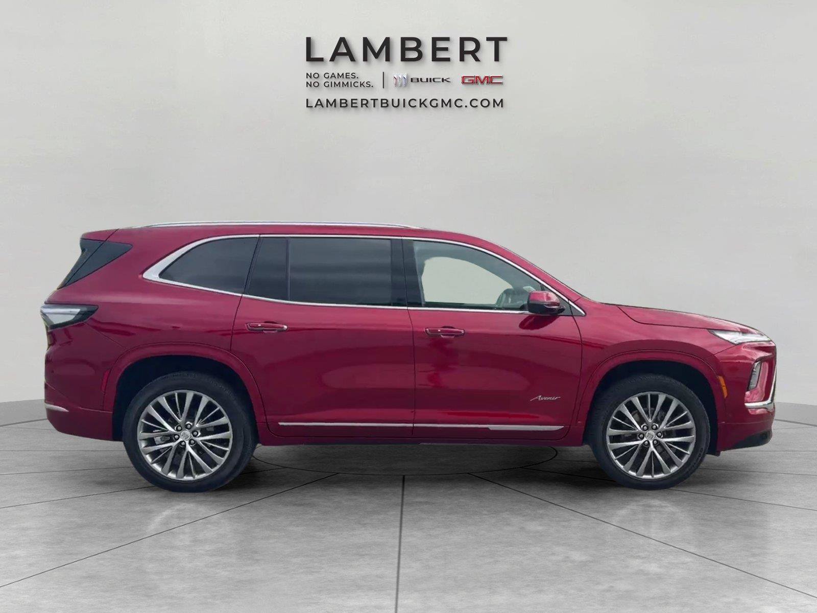 Used 2025 Buick Enclave Avenir w/ Super Cruise Package AWD/4WD image 4