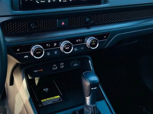 Used 2024 Honda CR-V Sport-L image 9