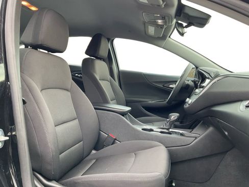Used 2024 Chevrolet Malibu LT image 22
