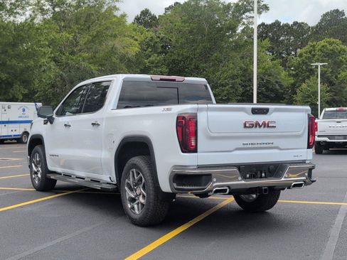 New 2026 GMC Sierra 1500 SLT w/ SLT Premium Plus Package AWD/4WD image 3